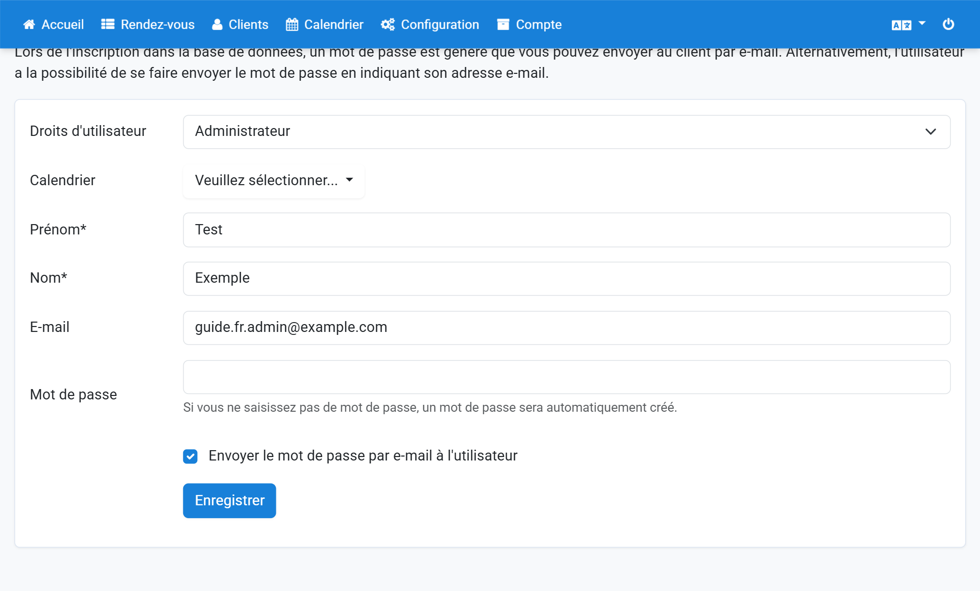Cochez la case si vous souhaitez envoyer le mot de passe au client